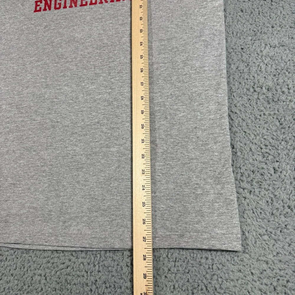University of Wisconsin Engineering T-Shirt Size Large Badgers Collegiate Gray